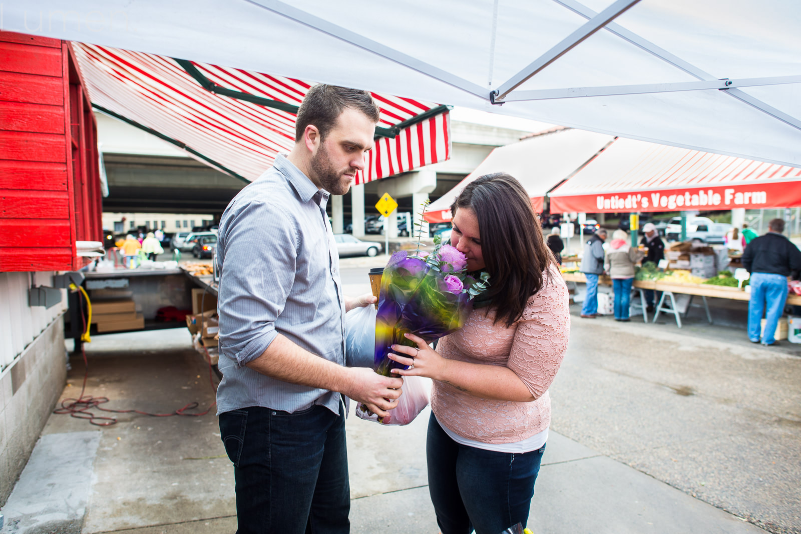 lumen photography, adventurous, couture, minneapolis, minnesota, minneapolis farmers market engagement photography, 