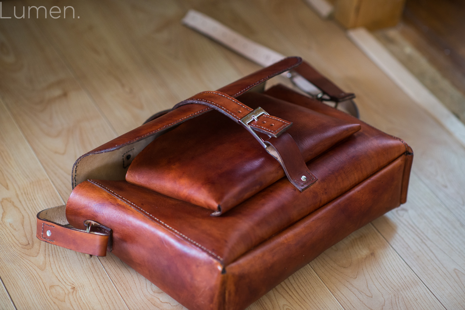 lumen photography, leather, product  photography, homemade, leather goods