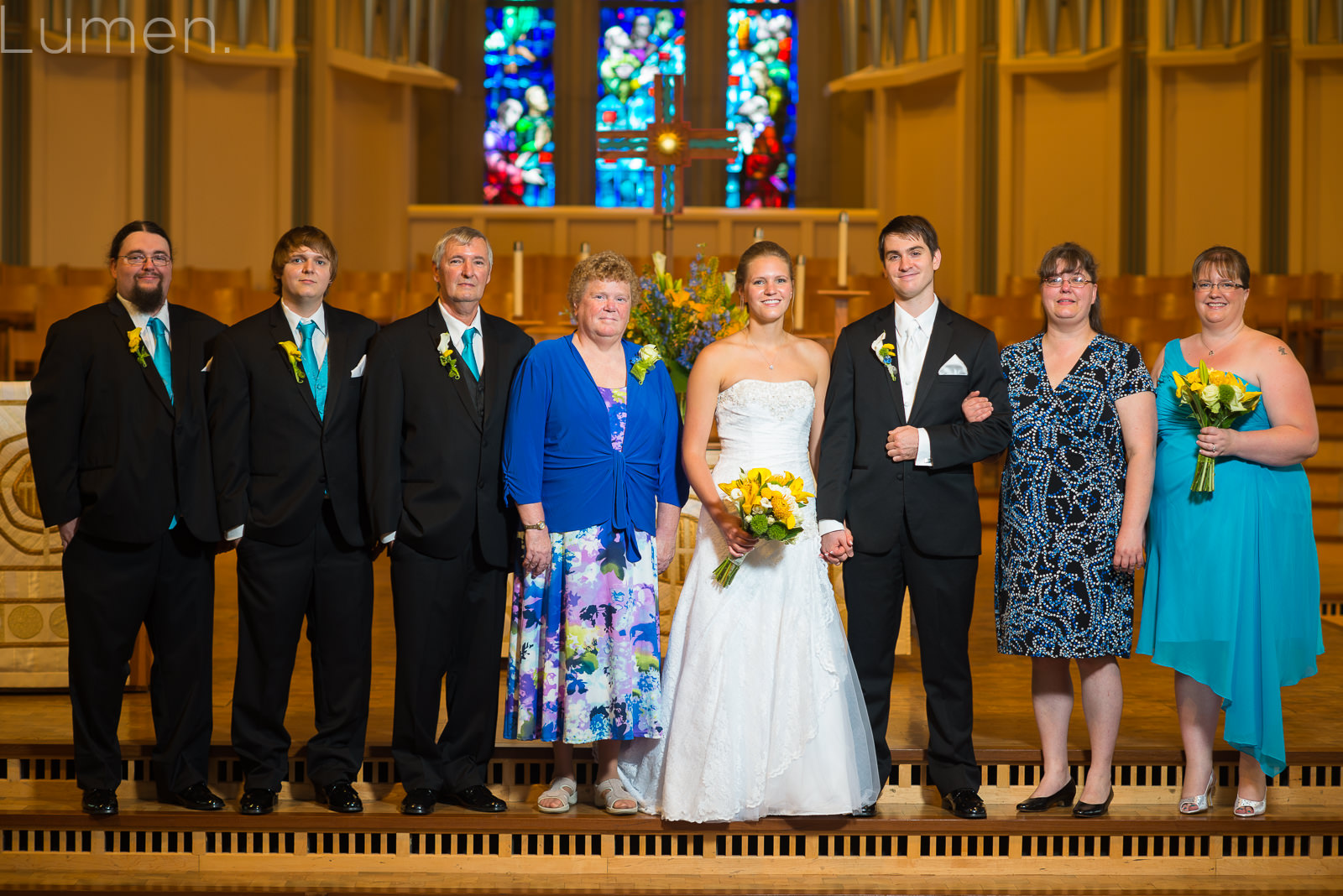 northfield, minnesota, boe chapel wedding photos, st. olaf, adventurous wedding photos, couture