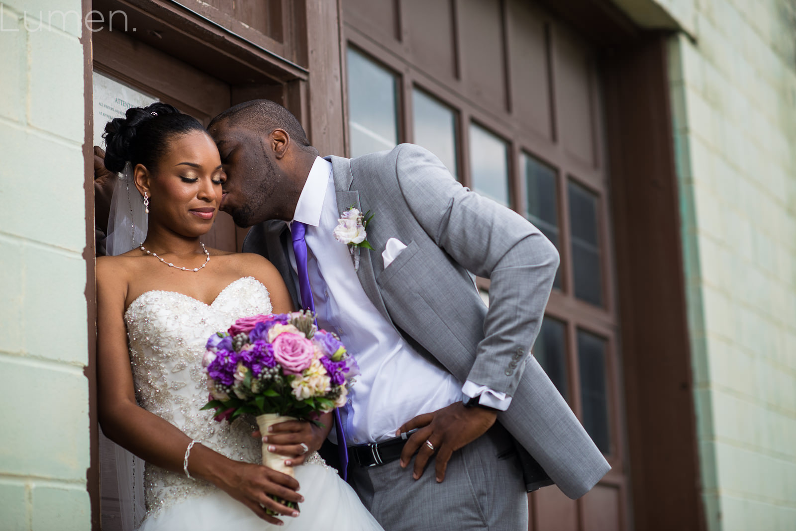 living word christian center wedding photos, adventurous wedding photography, lumen photography, minneapolis, minnesota, couture