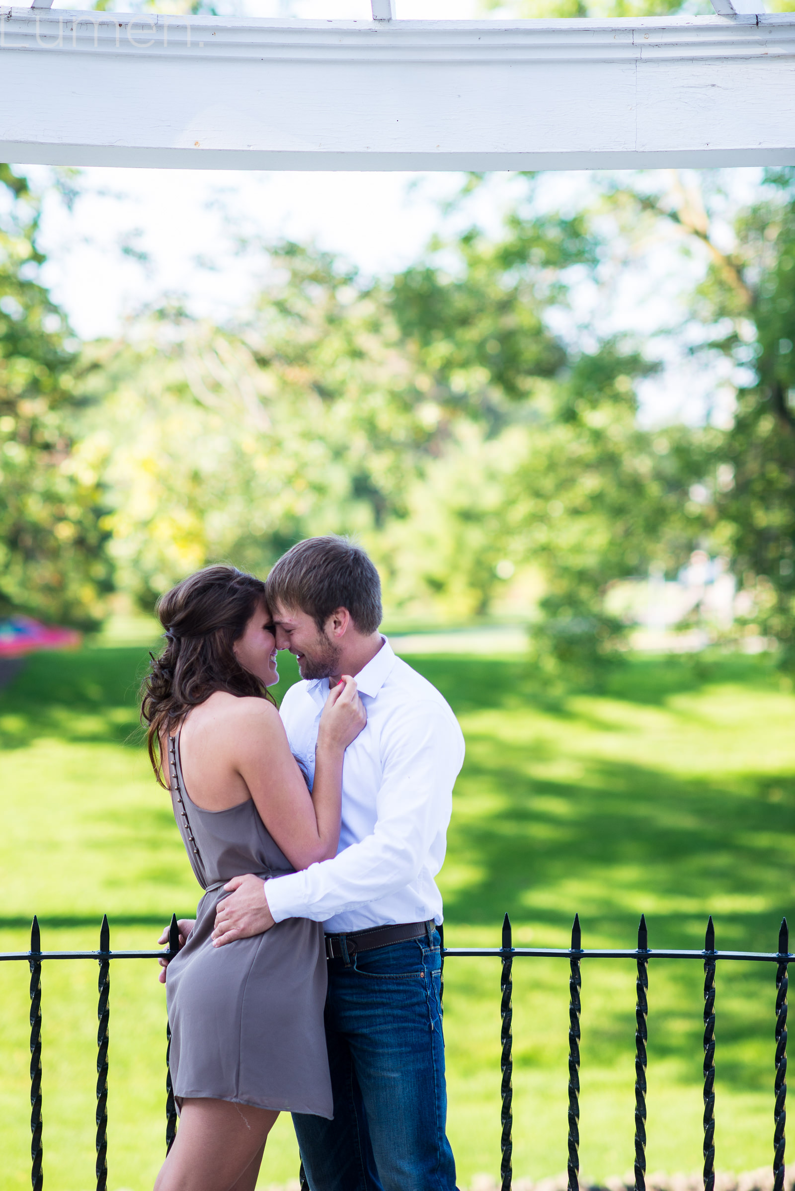 como zoo engagement session, adventurous  engagement photography,  st. paul, minnesota, minneapolis, lumen photography, shelby, josten