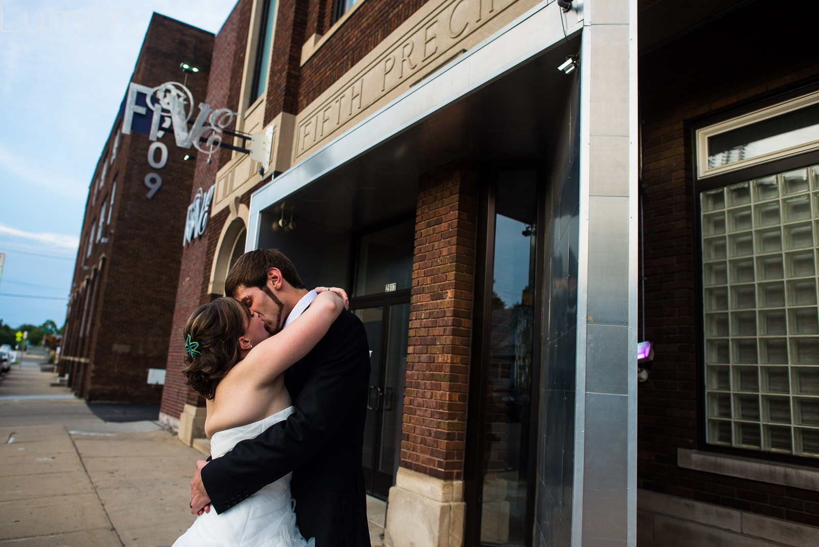 lumen photography, adventurous wedding photography, couture, five event center wedding photos, minneapolis, minnesota, uptown wedding photos