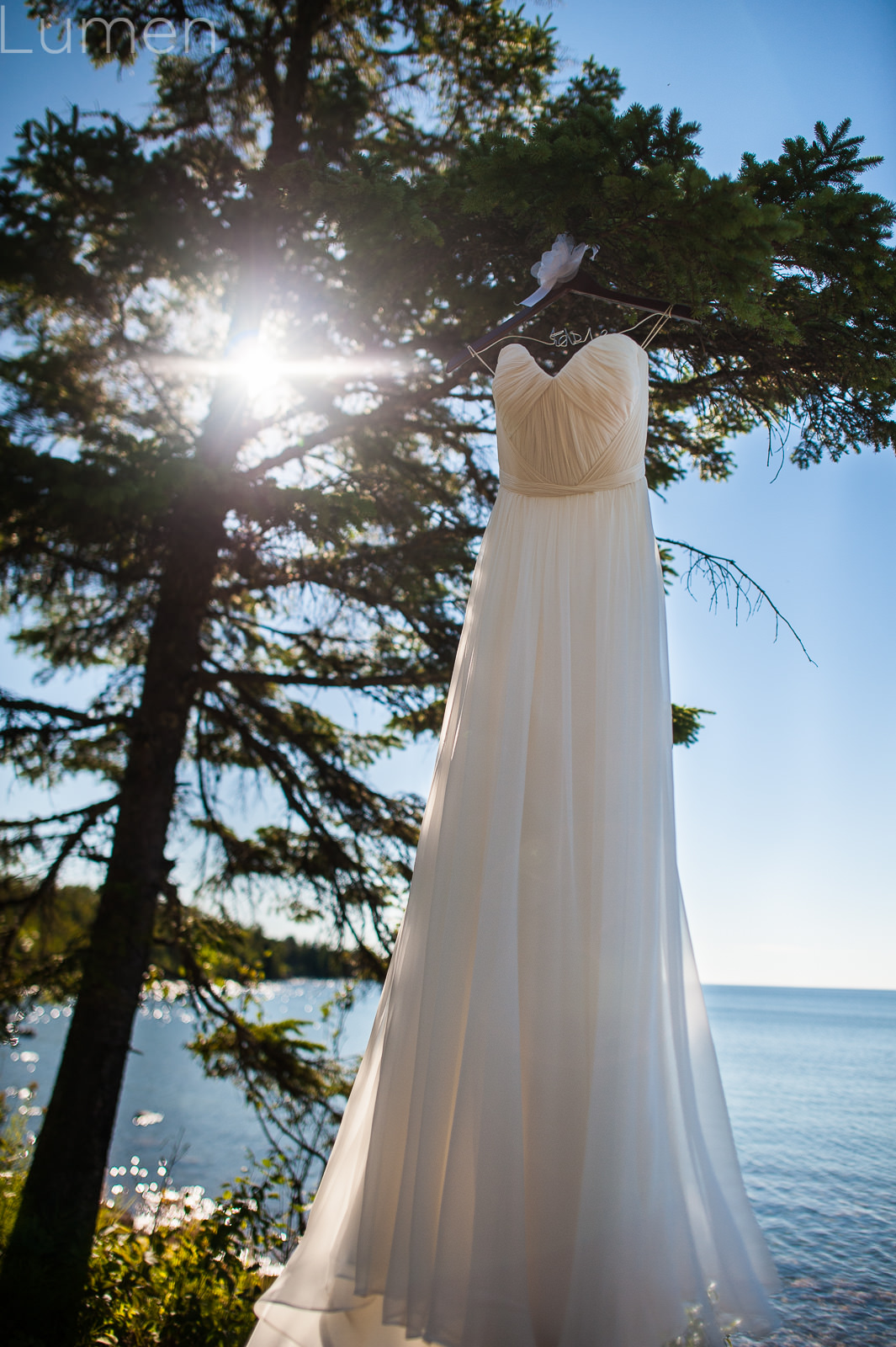 lumen photography, adventurous wedding photography, superior shores wedding photos,  minnesota wedding photography, two harbors