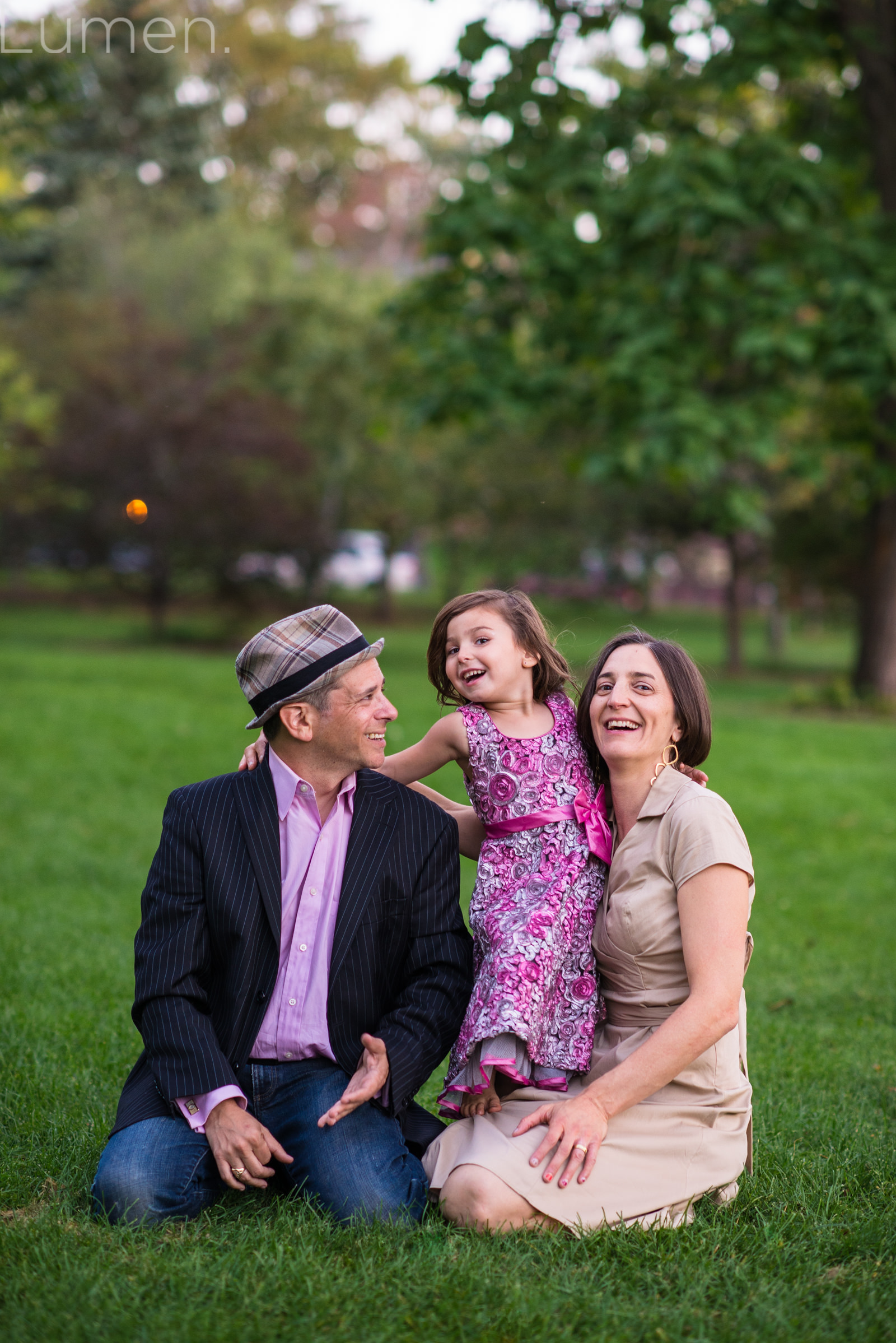 lumen photography, adventurous photography, mpls rose garden family photos,  minnesota