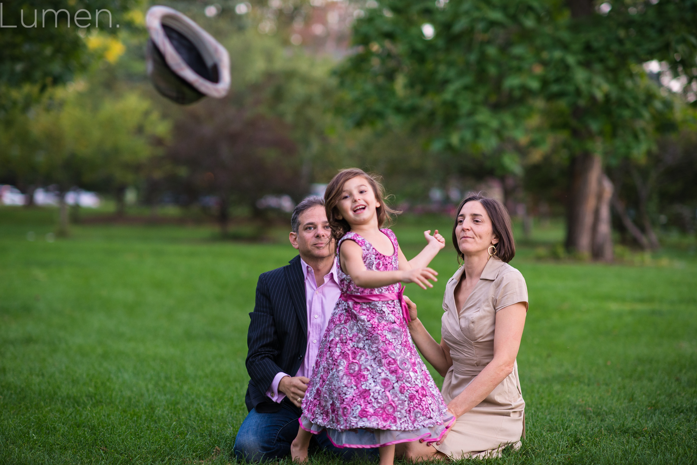 lumen photography, adventurous photography, mpls rose garden family photos,  minnesota