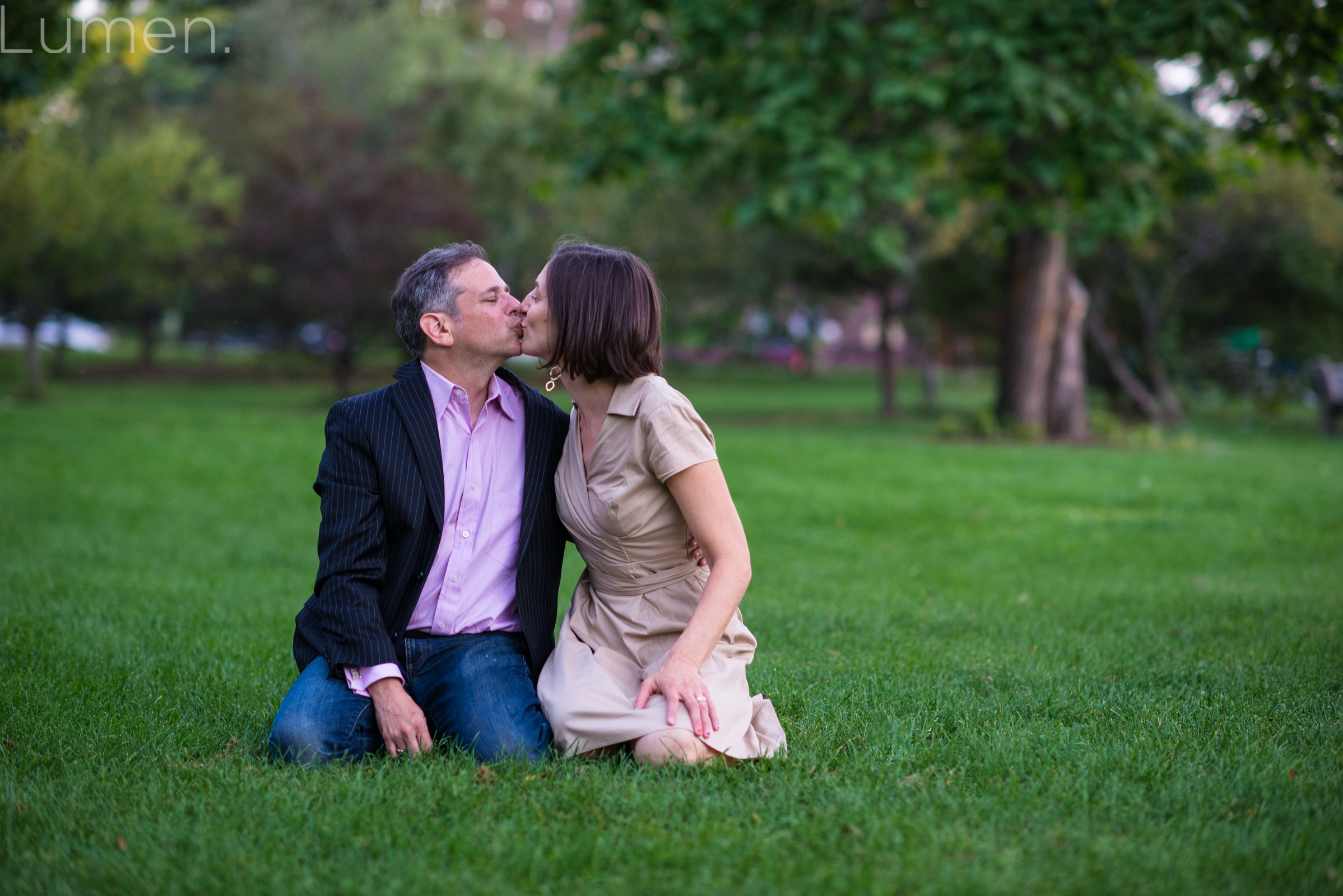 lumen photography, adventurous photography, mpls rose garden family photos,  minnesota