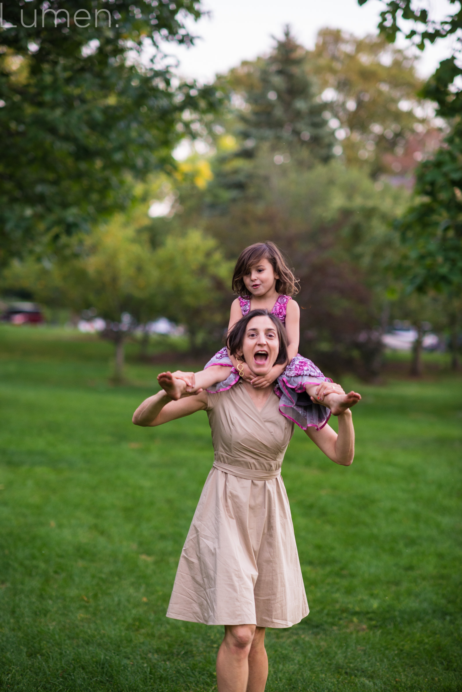 lumen photography, adventurous photography, mpls rose garden family photos,  minnesota