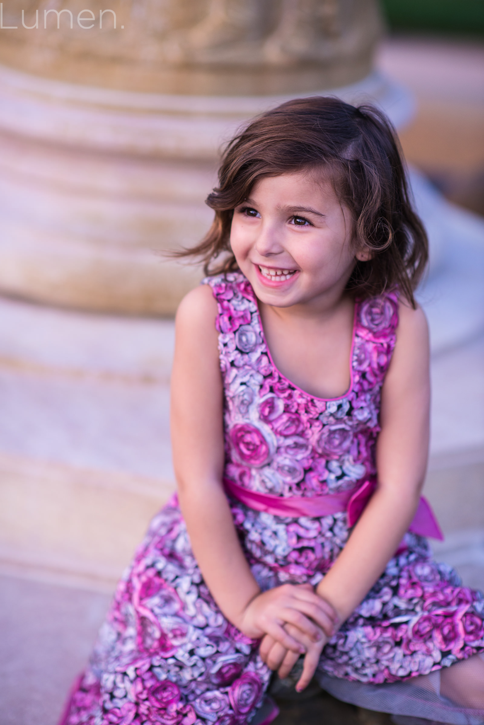 lumen photography, adventurous photography, mpls rose garden family photos,  minnesota