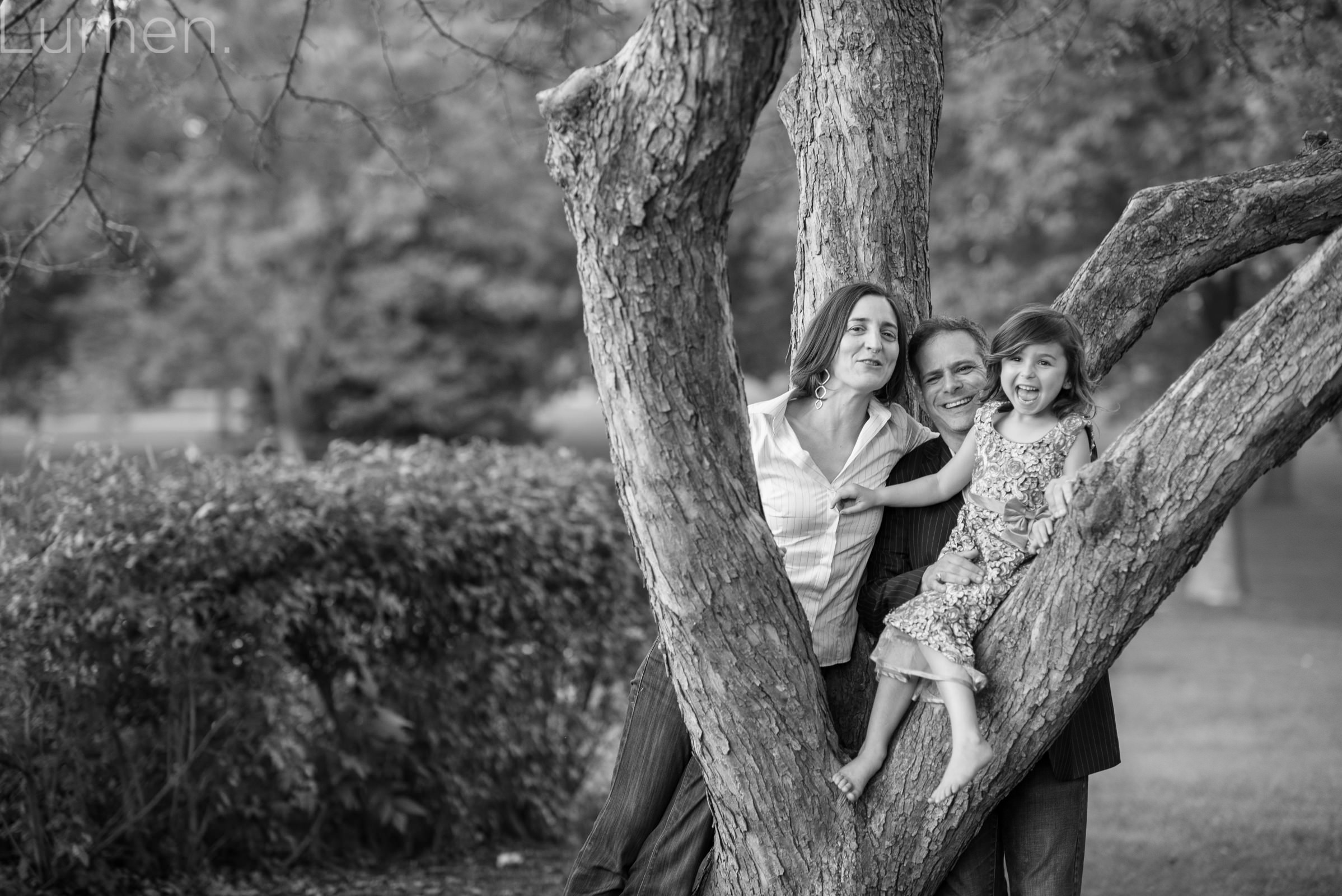 lumen photography, adventurous photography, mpls rose garden family photos,  minnesota