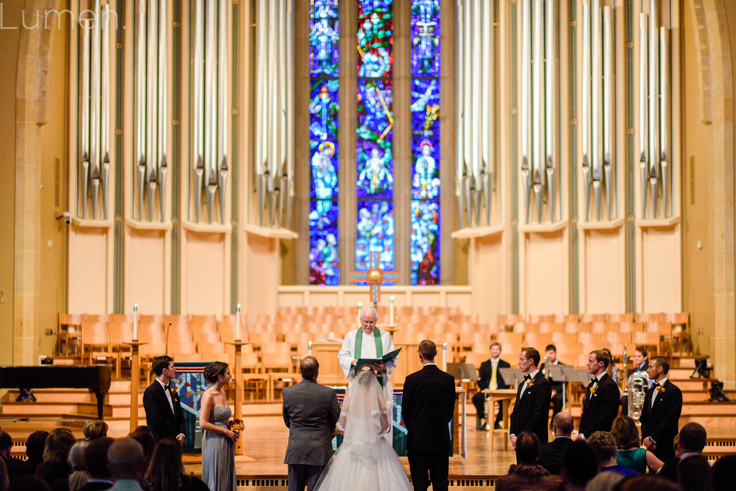 boe chapel wedding photos, adventurous wedding photography, couture, minneapolis, minnesota, northfield, st. olaf college