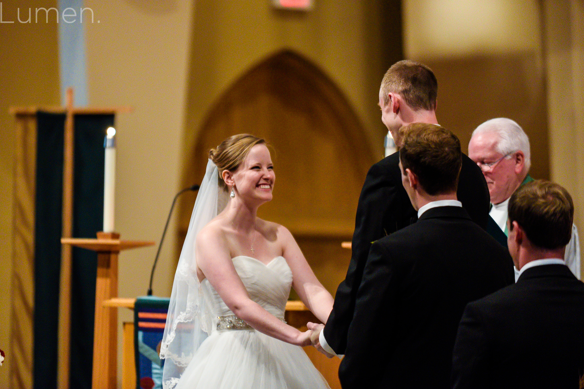 boe chapel wedding photos, adventurous wedding photography, couture, minneapolis, minnesota, northfield, st. olaf college