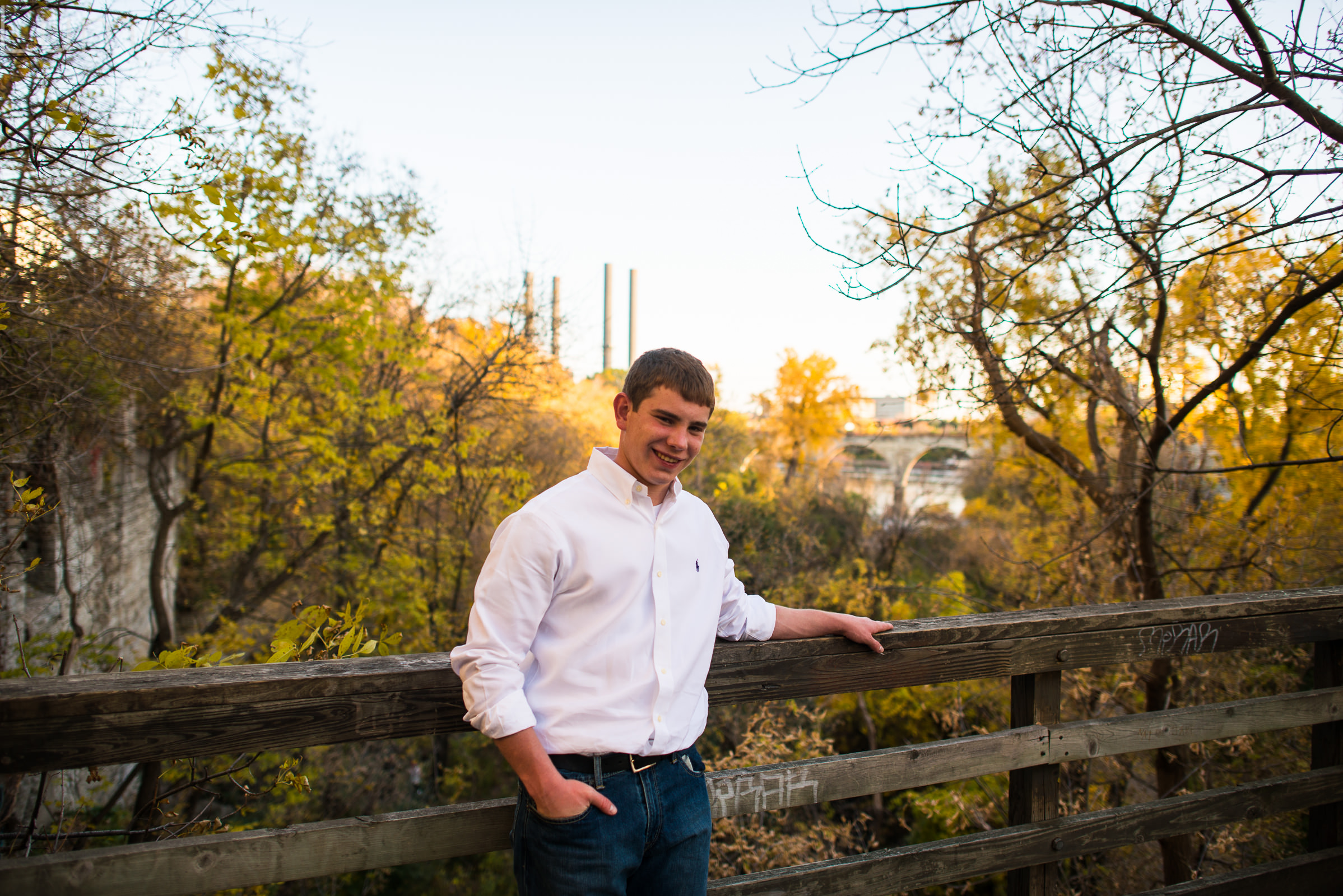 Stone Arch Bridge Senior Photos, Minneapolis, Minnesota, Adventurous photography, lumen photography, senior pictures, forest lake,