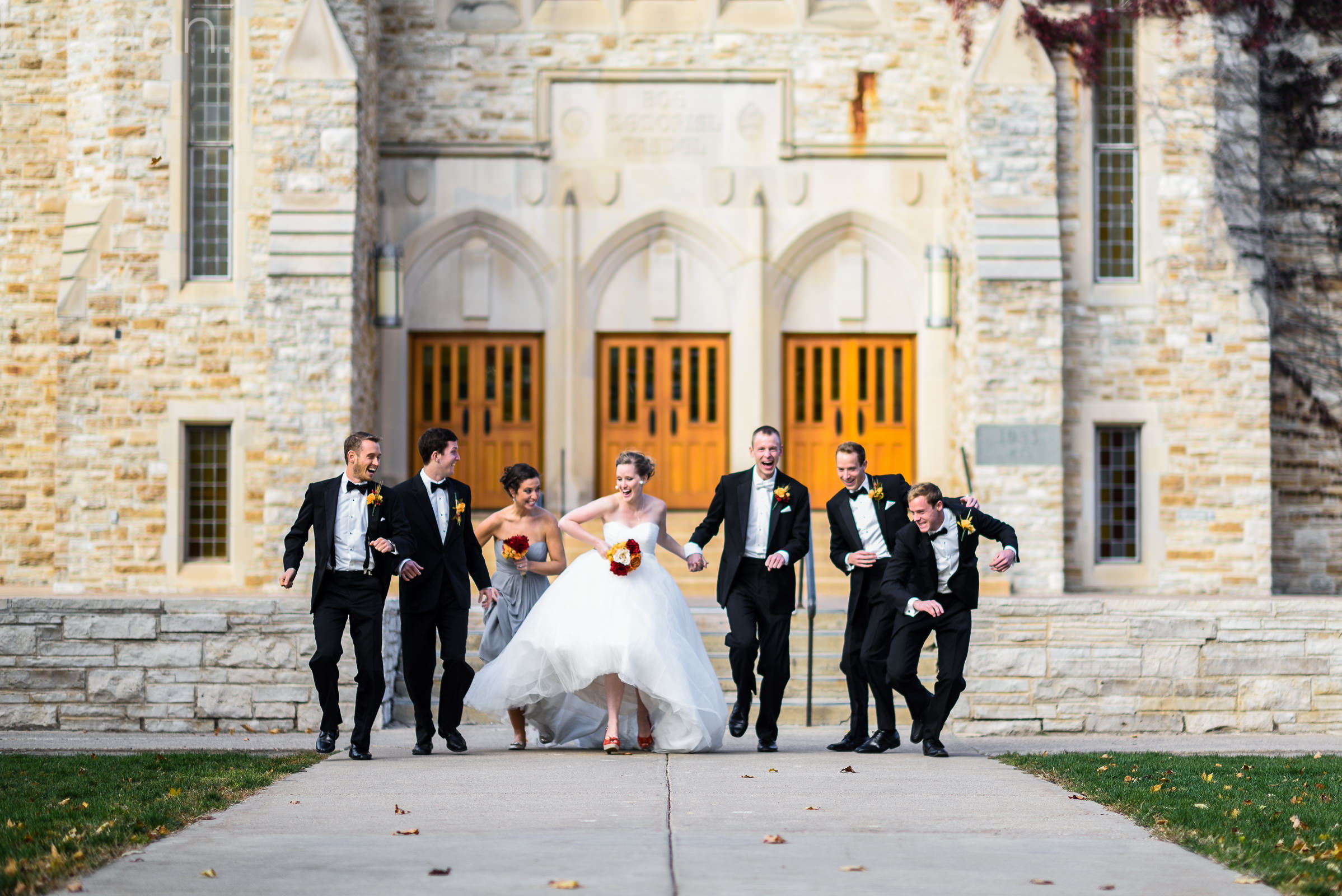 lumen photography, adventurous photography, couture, st. paul college club wedding photos, northfield mn wedding photography, st. olaf college