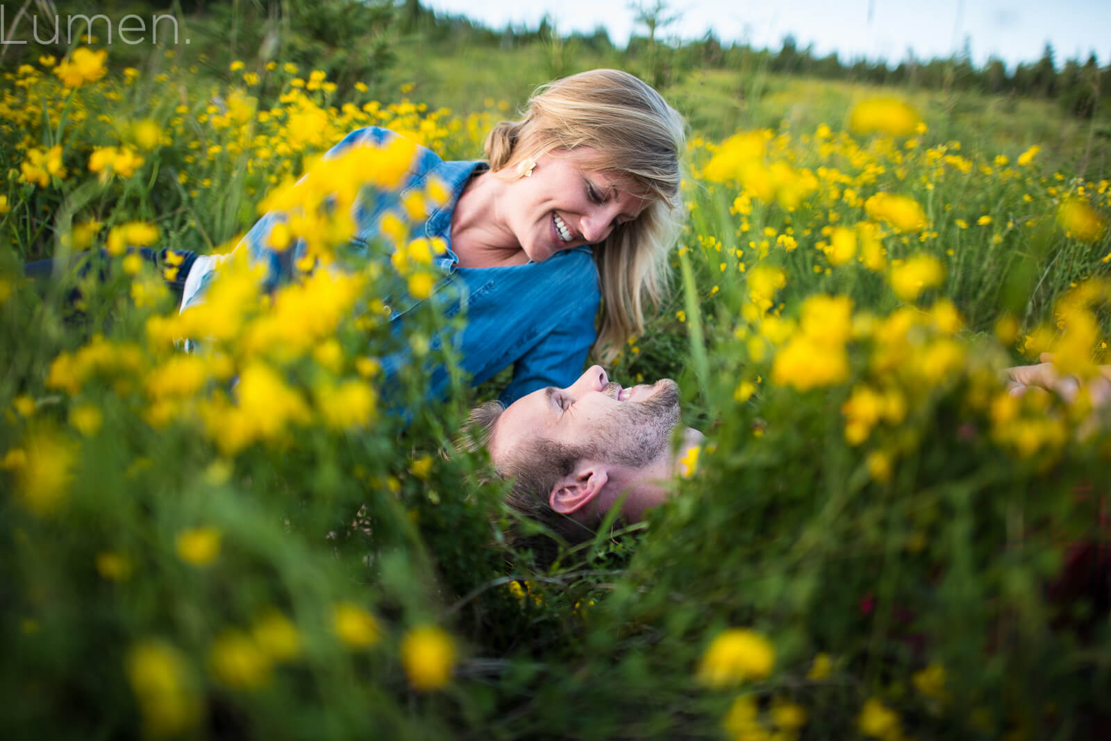 lumen photography, adventurous engagement photography, grand marais wedding photography, north shore engagement photos, grand marais engagement photos, lake superior