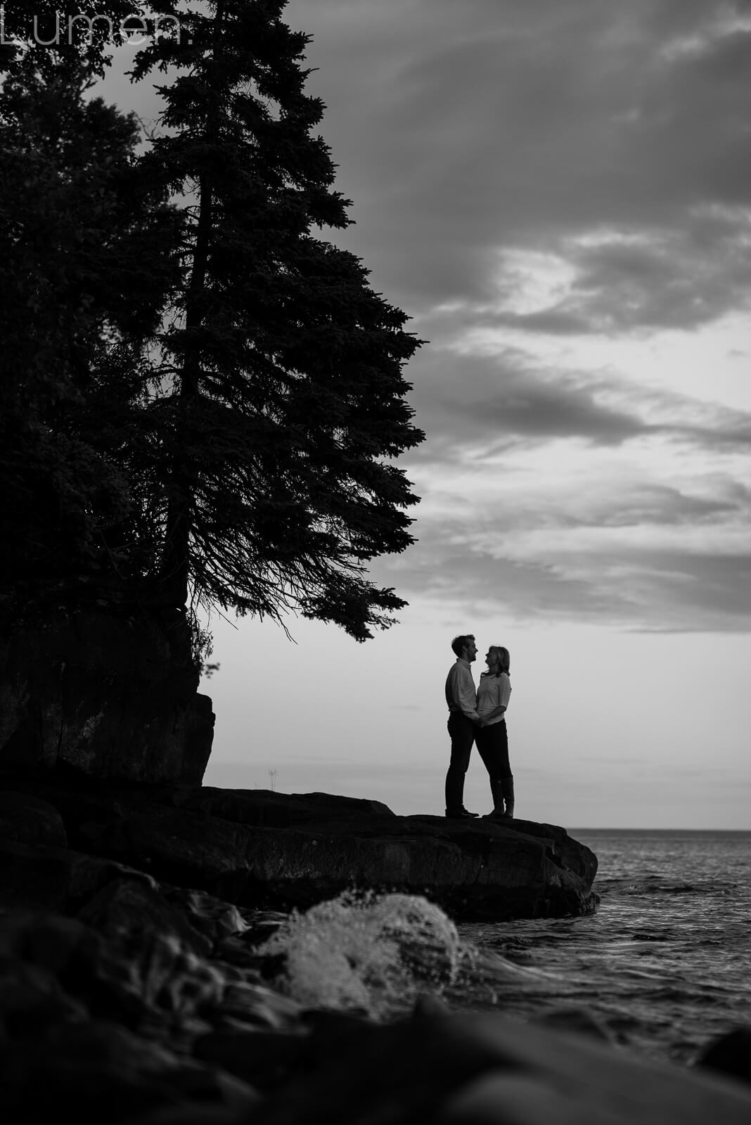 lumen photography, adventurous engagement photography, grand marais wedding photography, north shore engagement photos, grand marais engagement photos, lake superior