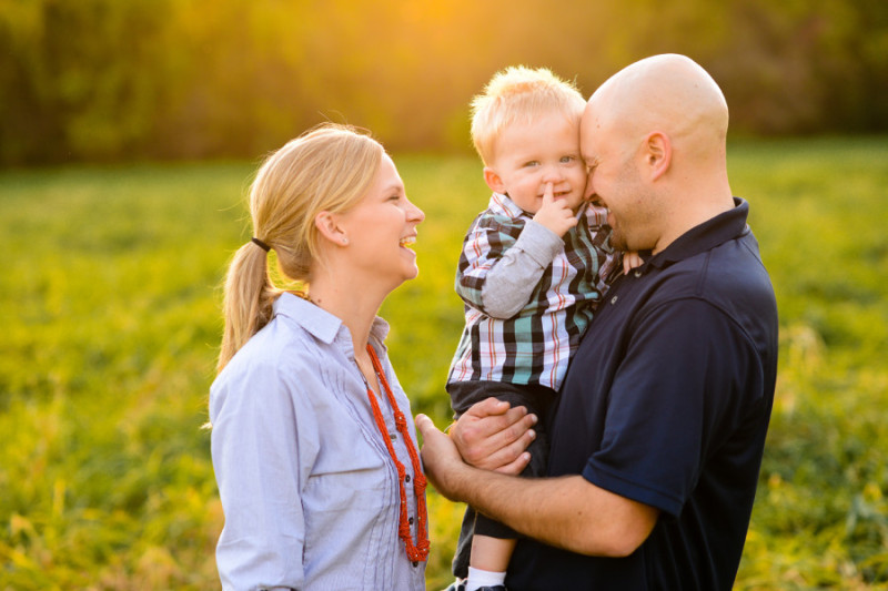 wedding photography, adventurous photography, minnesota wedding photographer, minneapolis wedding photographer, lumen photography, funny family portraits