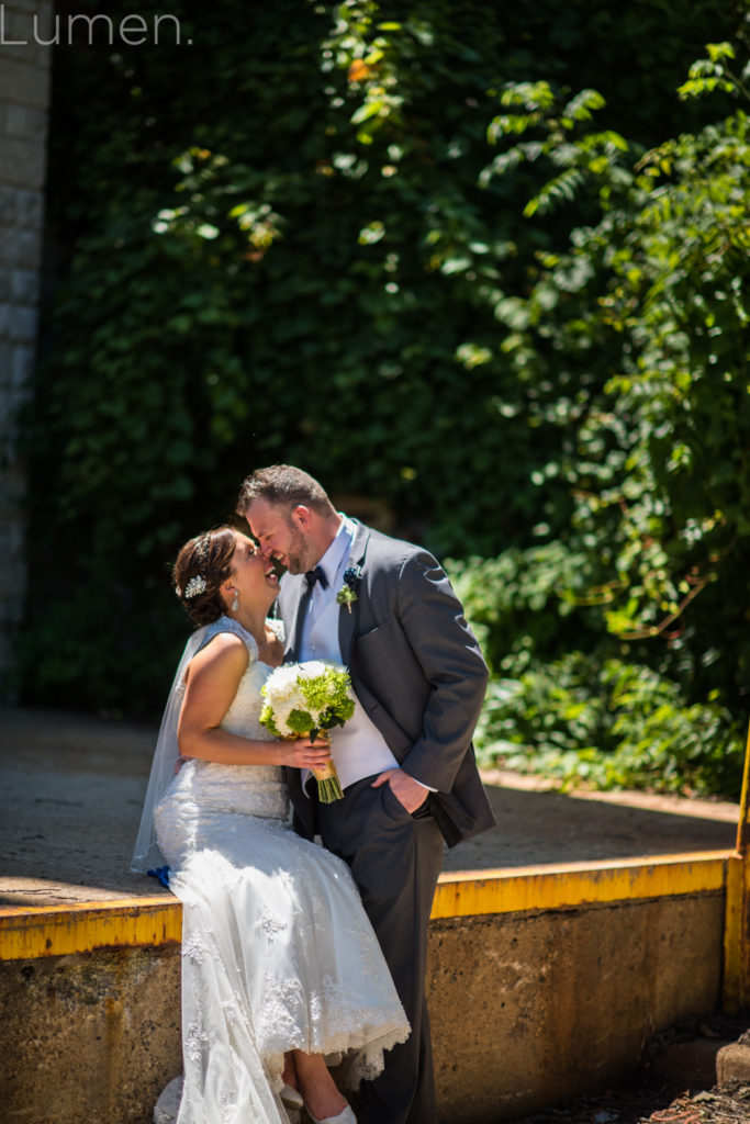 lumen photography, st. olaf wedding photos. boe chapel wedding photos. northfield wedding photography. minnesota. 