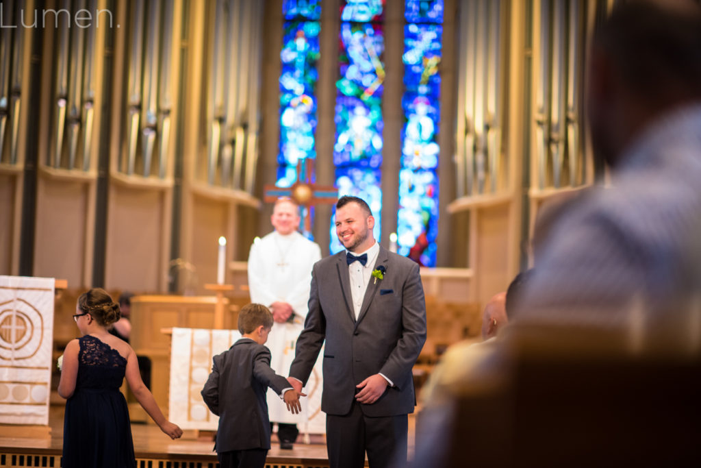 lumen photography, st. olaf wedding photos. boe chapel wedding photos. northfield wedding photography. minnesota. 