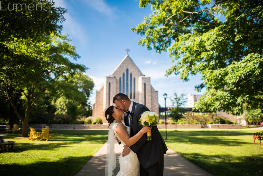 lumen photography, st. olaf wedding photos. boe chapel wedding photos. northfield wedding photography. minnesota. 