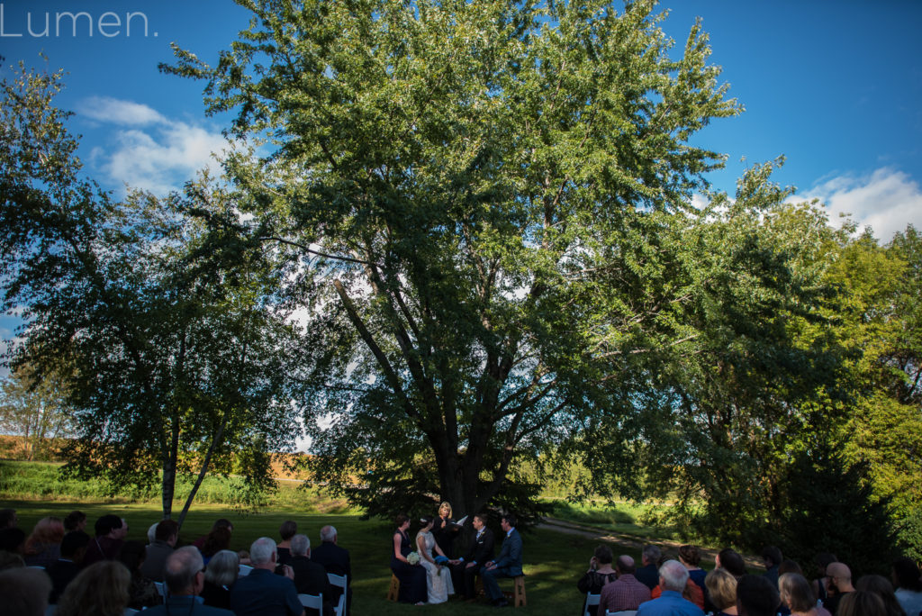 lumen photography, adventurous, minneapolis, minnesota, northfield, red barn farm pizza wedding photos